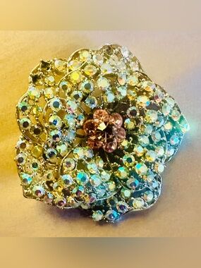 Broach Aurora Crystal Flower Iridescent and Pink Floral Center Rose Design